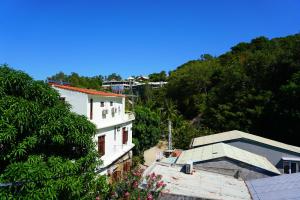 cham island homestay lau thu