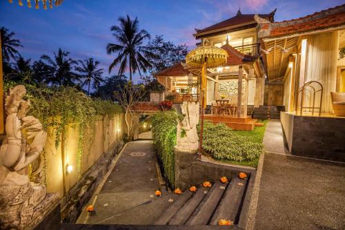 tri dewi residence by pramana villas