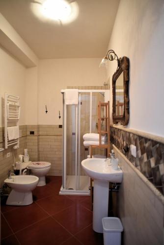 suites train station mestre