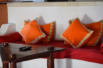 maweni beach cottages