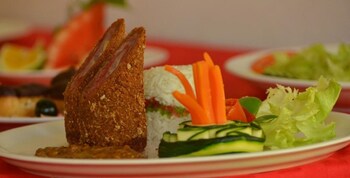 maweni beach cottages