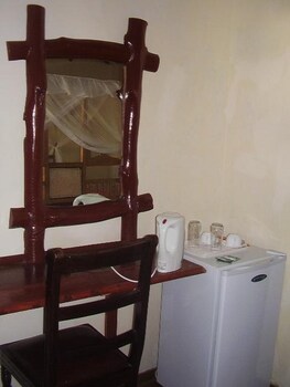 maweni beach cottages