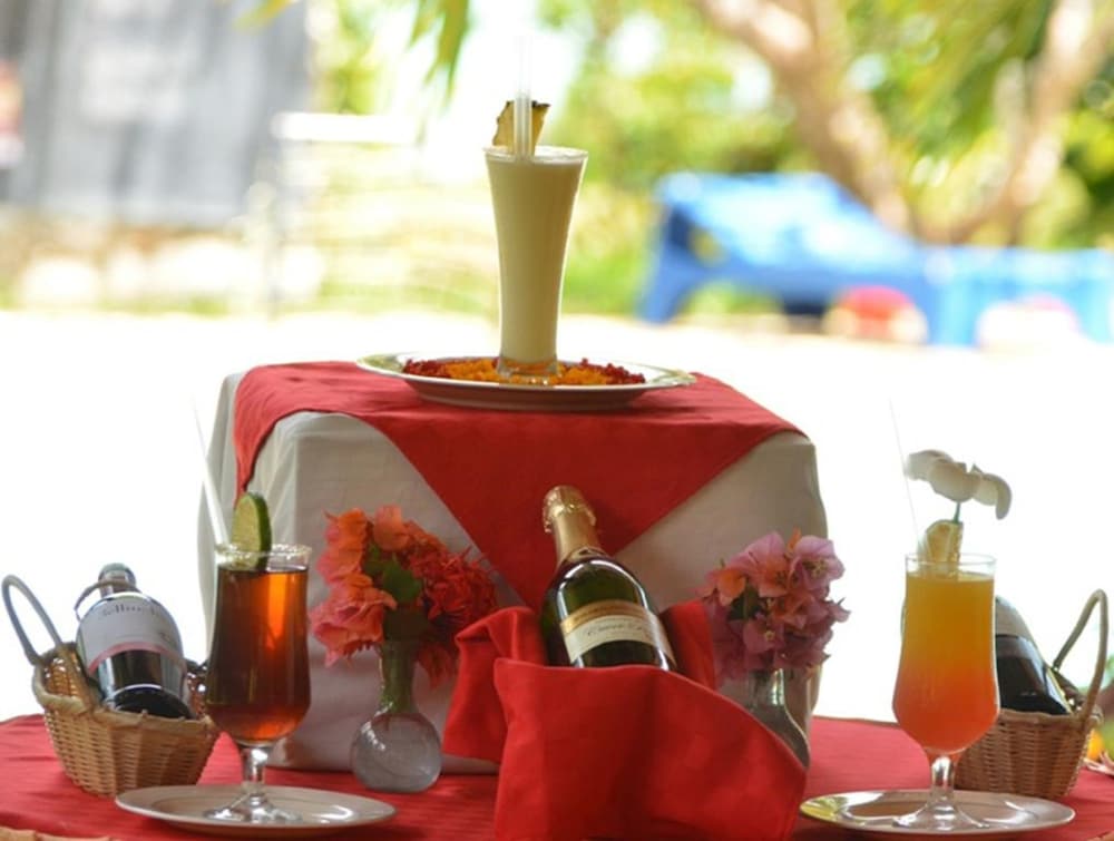 maweni beach cottages