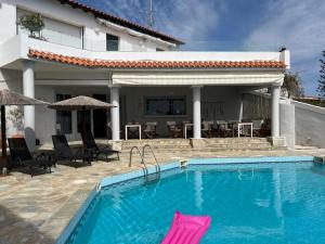 villa emilia with private swimming pool