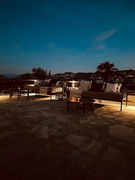 villa emilia with private swimming pool