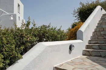 villa emilia with private swimming pool