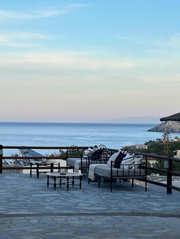 villa emilia with private swimming pool