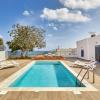 villa emilia with private swimming pool