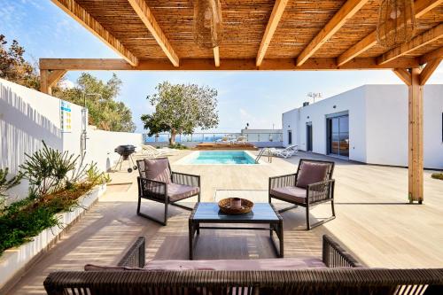 villa emilia with private swimming pool