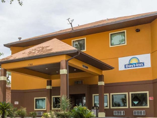 days inn by wyndham biloxi beach