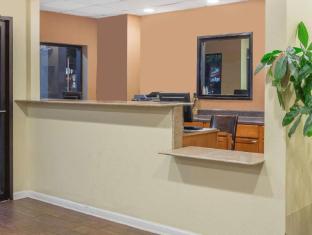 days inn by wyndham biloxi beach