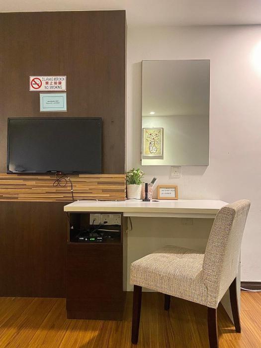 ain studio apartment