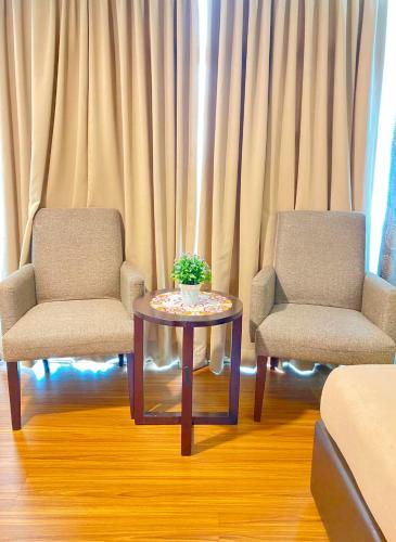 ain studio apartment