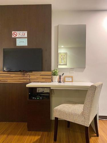 ain studio apartment