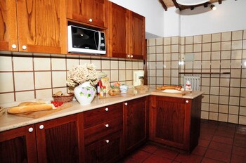 cetona