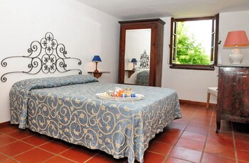 cetona