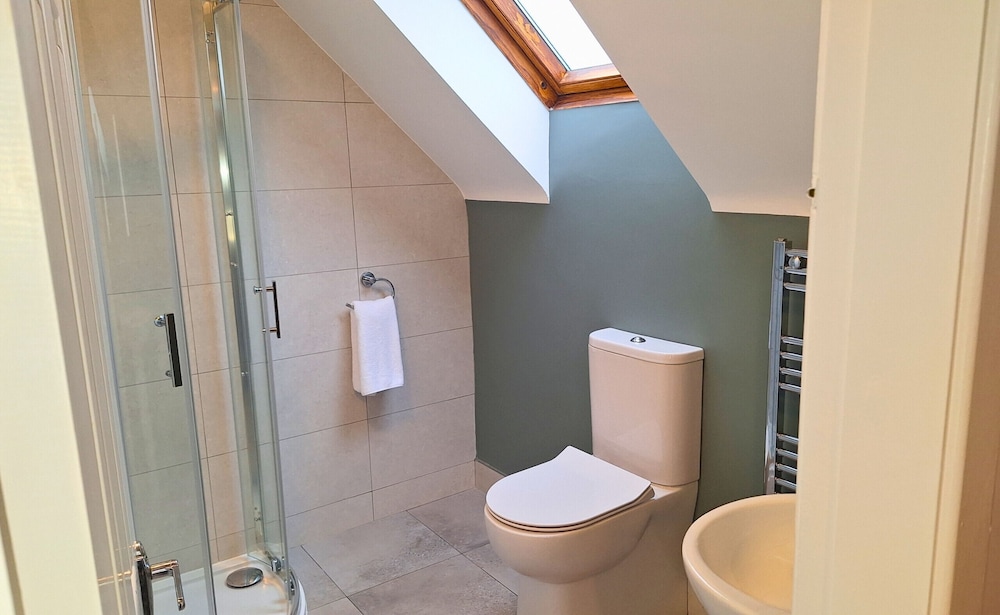 dingle harbour cottages 3 bed sleeps 6