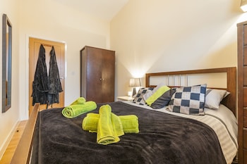 city centre spacious apartment