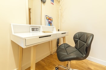 city centre spacious apartment