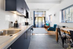 city centre spacious apartment