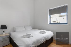 city centre spacious apartment