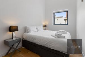 city centre spacious apartment