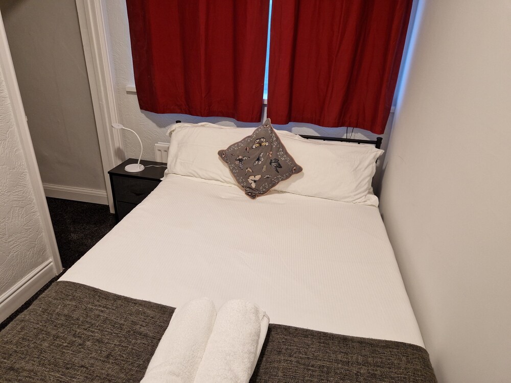 birtleys diamond 2 bed apt sleeps 6 guests