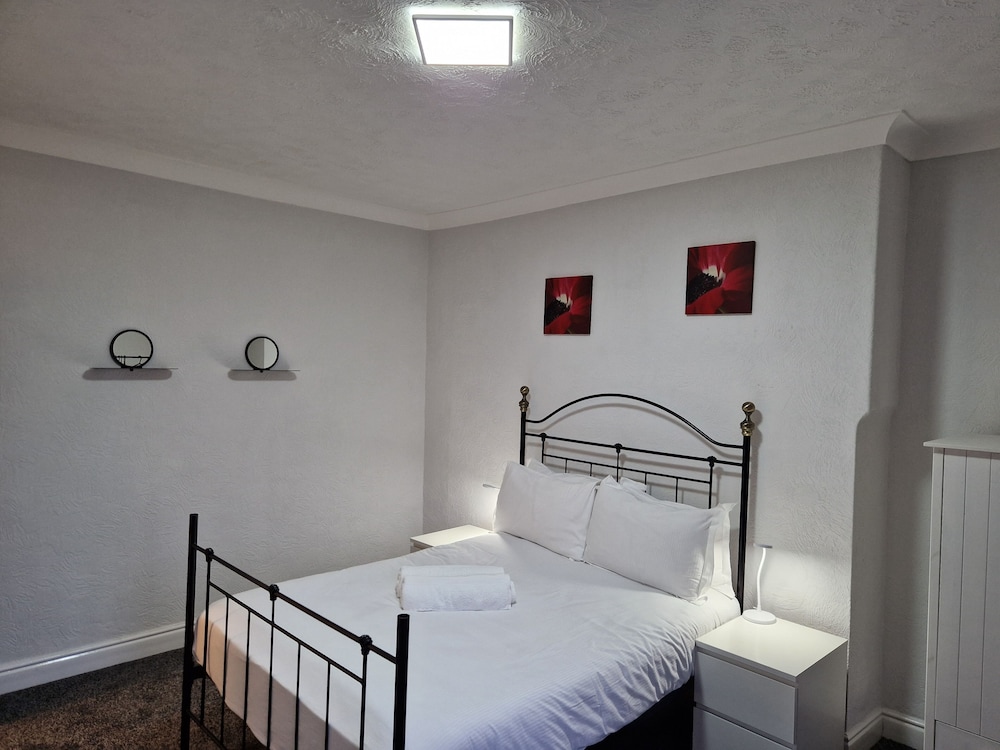 birtleys diamond 2 bed apt sleeps 6 guests