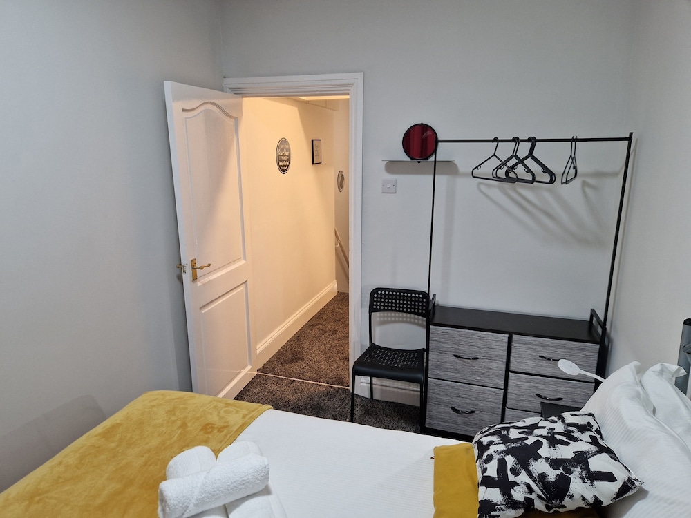 birtleys diamond 2 bed apt sleeps 6 guests