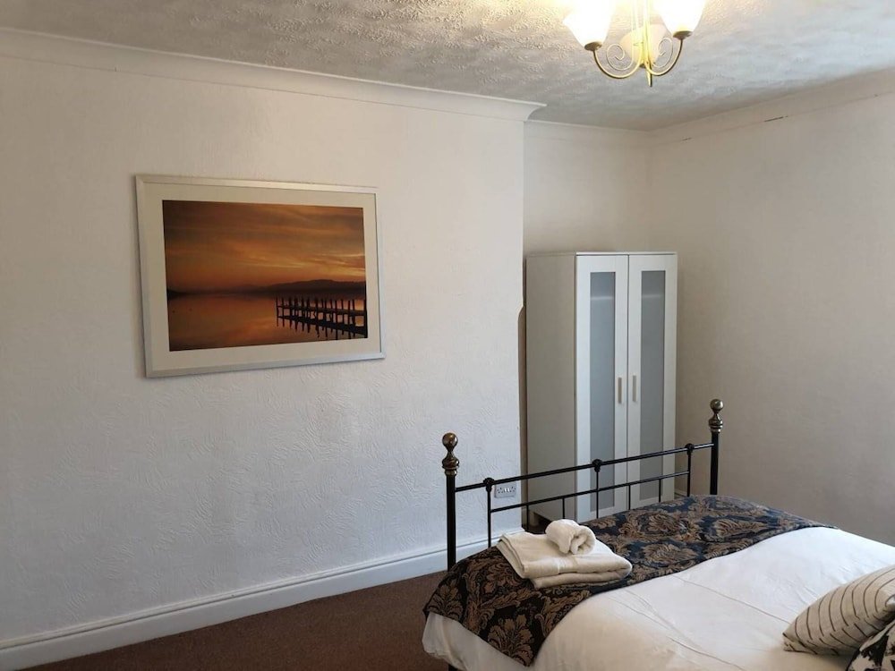 birtleys diamond 2 bed apt sleeps 6 guests