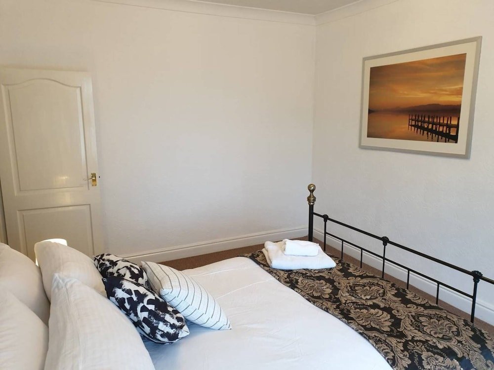 birtleys diamond 2 bed apt sleeps 6 guests