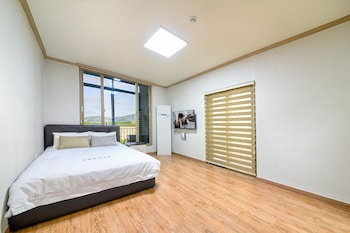 suncheonbay garden pension