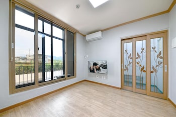 suncheonbay garden pension