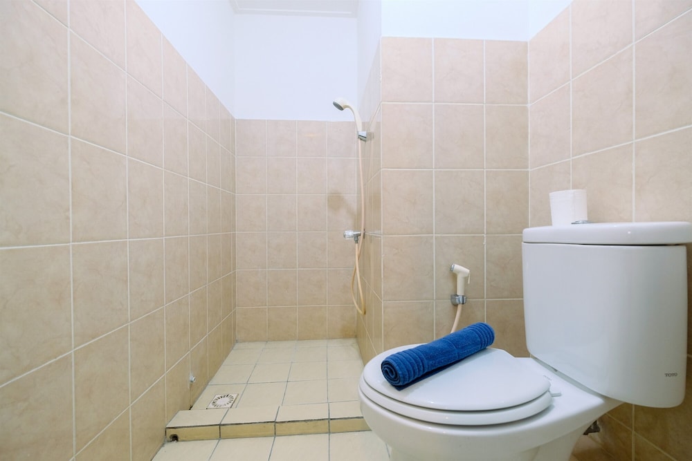 homey 2br at green bay pluit apartment near mall