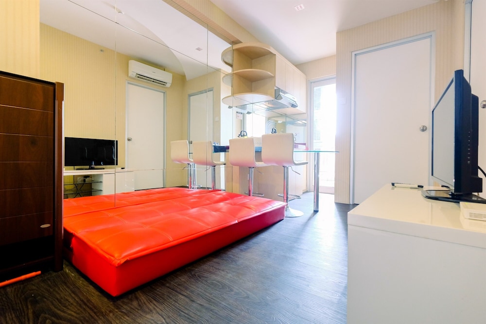 homey 2br at green bay pluit apartment near mall