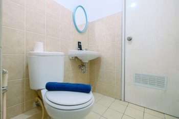 Homey 2Br At Green Bay Pluit Apartment Near Mall,,0 star