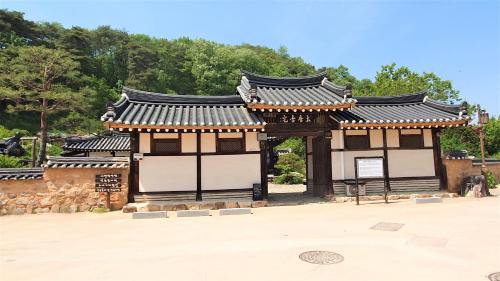 tohyang gotaek