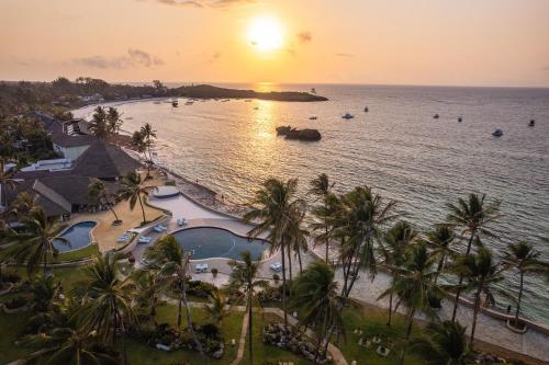 hemingways watamu