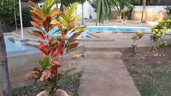 villa black pearl