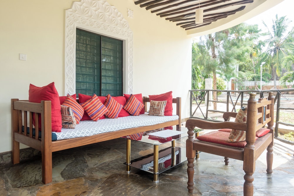 villa black pearl