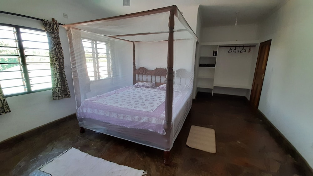 villa black pearl