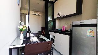 the base pattaya by feng