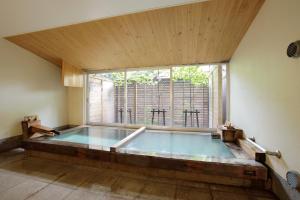 kusatsu hotel bekkan wata no yu adult only