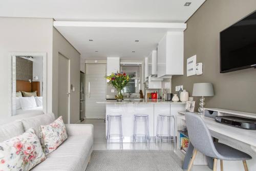 lux andringa walk apartments