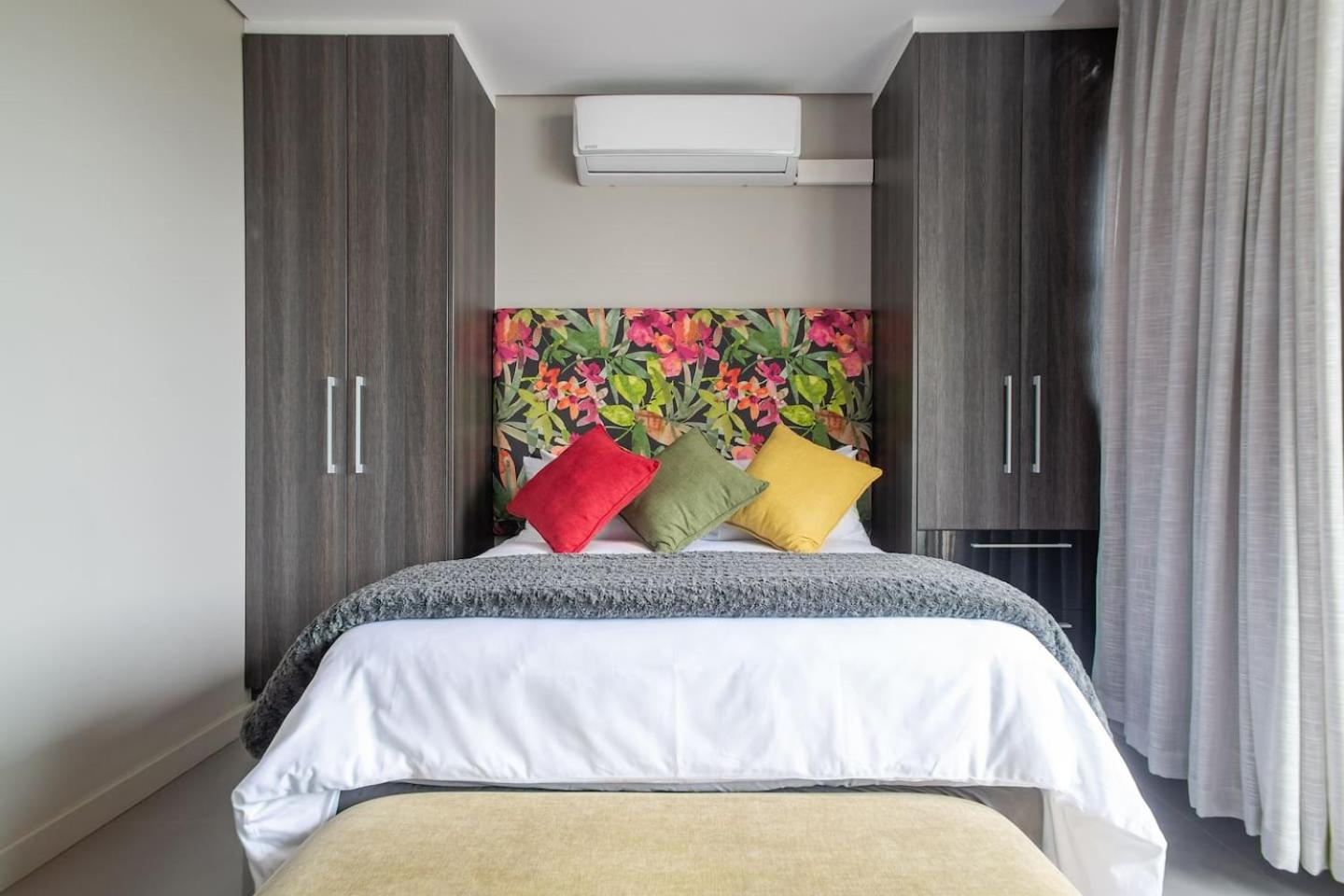 lux andringa walk apartments