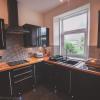 stylish and spacious two bed in aberdeens west end