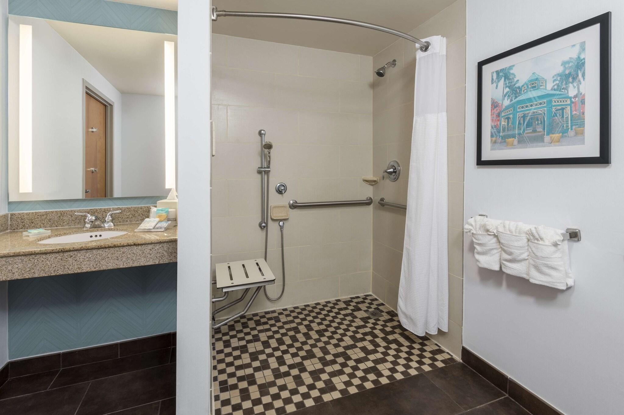 hilton garden inn boca raton