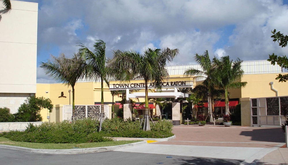 hilton garden inn boca raton