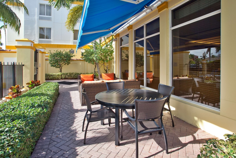 hilton garden inn boca raton