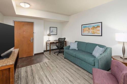 hilton garden inn boca raton